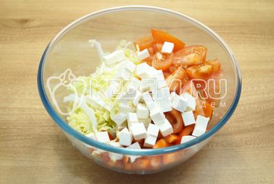 Салат с пекинской капустой и сыром «Ява» Салат с пекинской капустой и сыром «Ява»