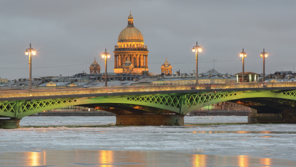 Развод мостов в Санкт-Петербурге: где наблюдать Развод мостов в Санкт-Петербурге: где наблюдать