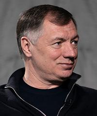 
                    Хуснуллин поручил губернаторам держать на контроле сдачу новостроек
                
