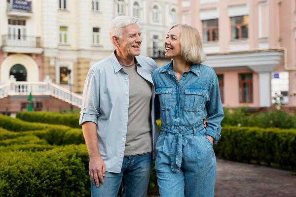 Что держит в браке людей старше 50 лет
Что держит в браке людей старше 50 лет