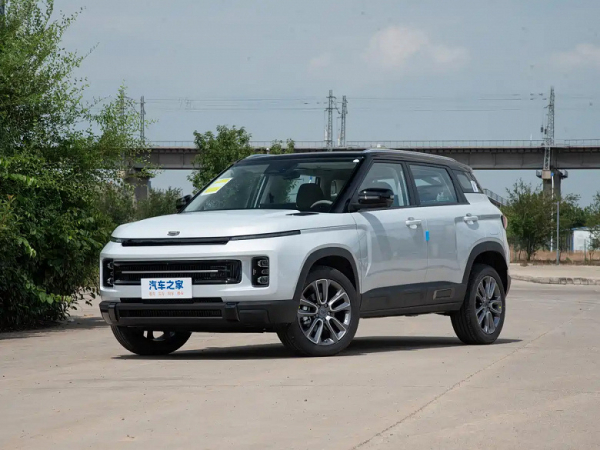 Как хитовый Geely Coolray, только более стильный и более квадратный. Представлен дешевый кроссовер Geely Icon 2026 Как хитовый Geely Coolray, только более стильный и более квадратный. Представлен дешевый кроссовер Geely Icon 2026