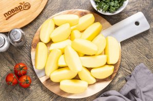 Картофель дольками в духовке