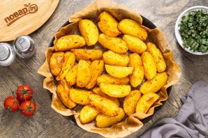 Картофель дольками в духовке